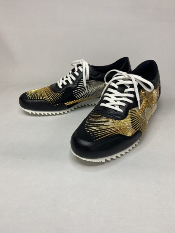 Kurotome Embroidery Sneaker 02