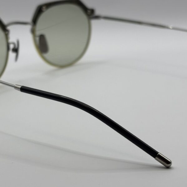 Runica Black - Image 3