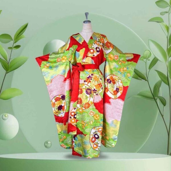 Cloud-layered Auspicious Flower and Plant Pattern Long-sleeved Kimono Gown