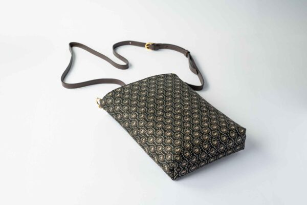 Shirabe 46 Shoulder Bag - Image 4