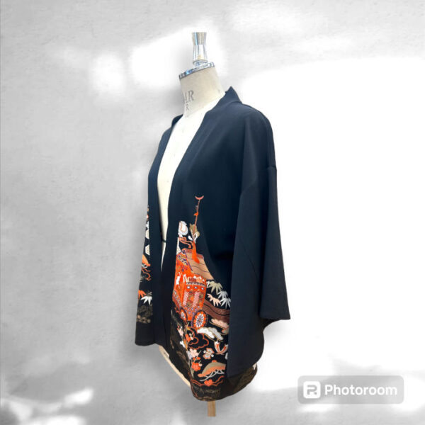 Haori Jacket with Edo Tsuma Pattern - Image 4