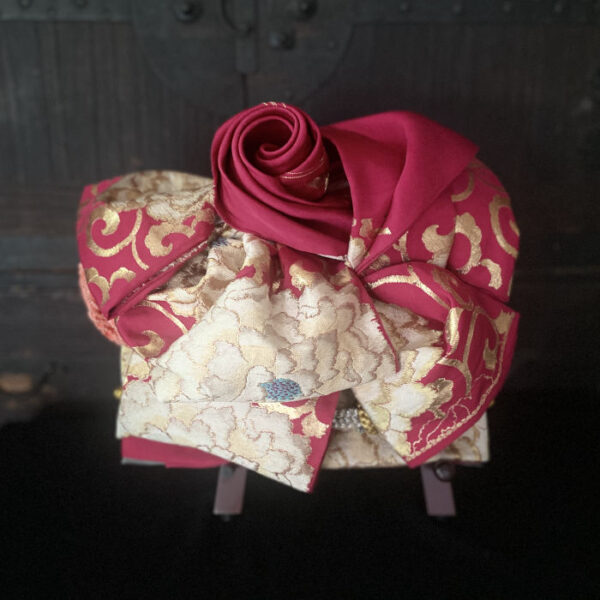 Decorative Kimono Obi Art – Traditional Japanese Bow Ornament in Magenta & Peony