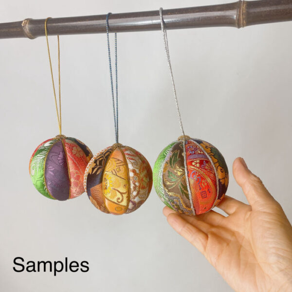 Set of Small 5 Brocade Hanging Balls, 10cm (3.9 inch) Japanese Fabric Ornaments, Colorful Handmade Decoration, Christmas Tree Decor - Image 3