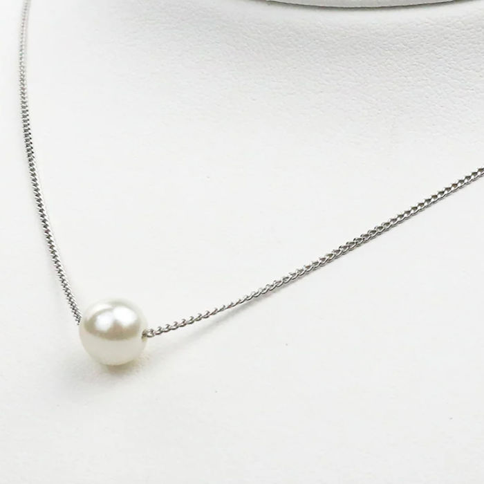 akoya pearl single bead necklace (silver chain)