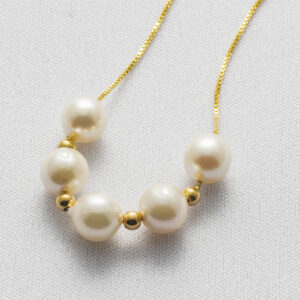 exquisite akoya pearl quintet necklace