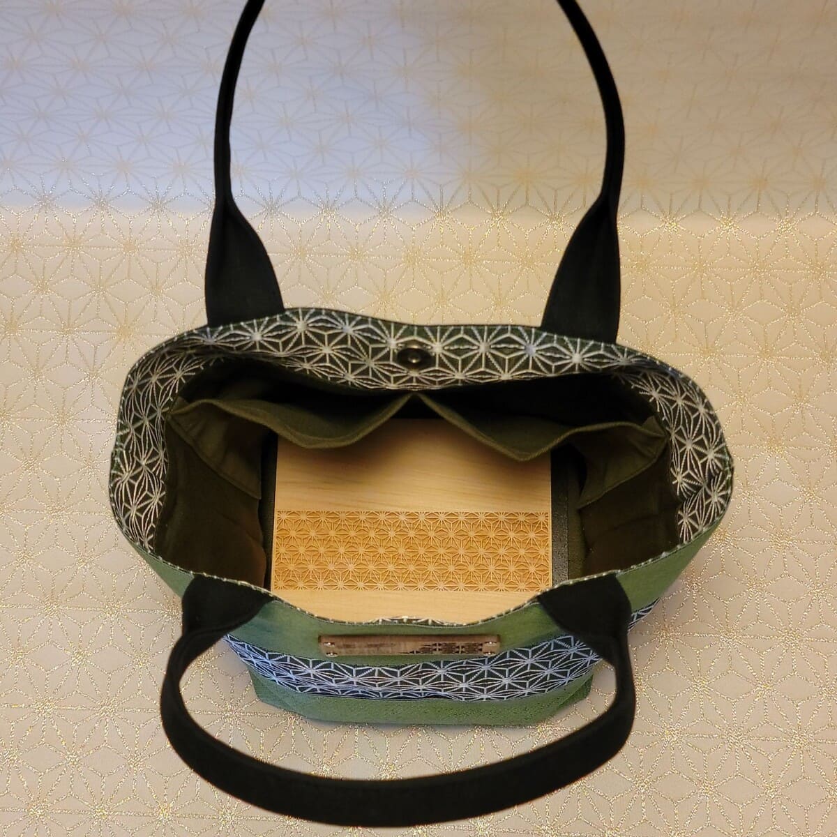 Asanoha Pattern "Mugwort" 3-Piece Set (Tote Bag, Wallet) ※Includes a Mini Clasp Coin Purse - Image 5